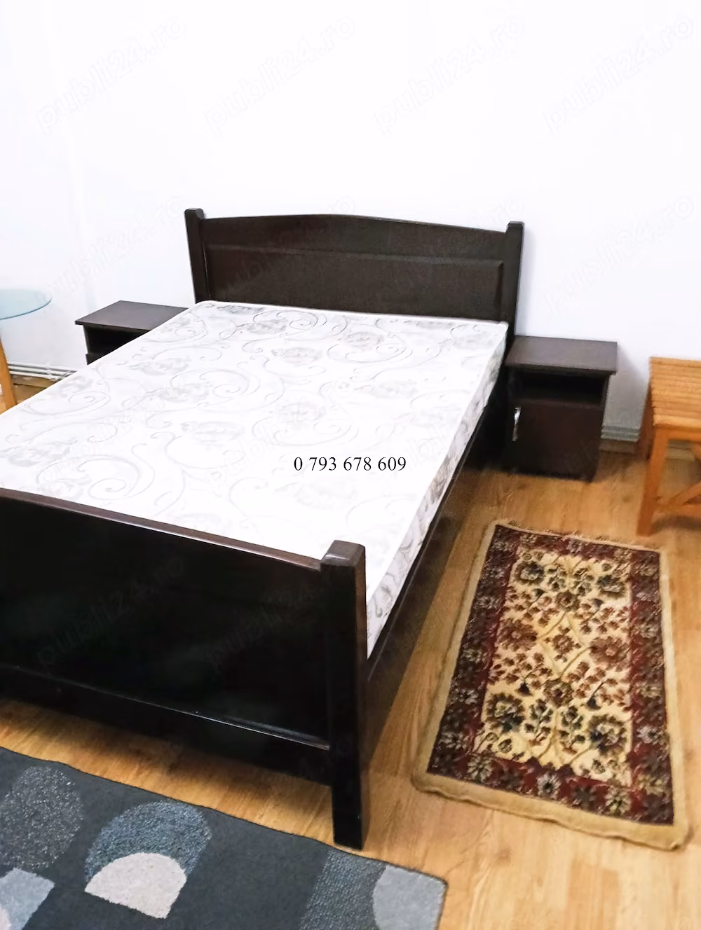 Apartament 1 camera Gara pont - o singura persoana 300 euro de preferat fata - 2 persoane 350 euro