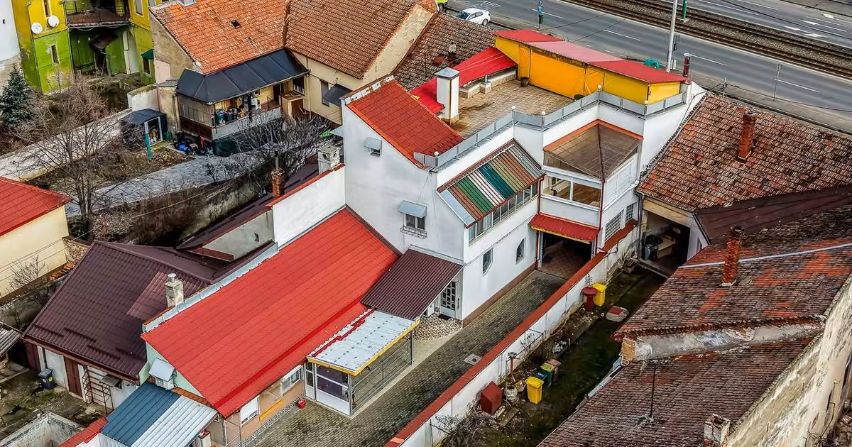 Spațiu comercial de vânzare de 890 mp, în zona Aradul Nou, Arad