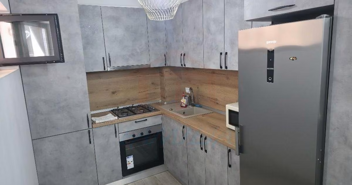 Apartament de vânzare cu 2 camere în zona Central, Galați