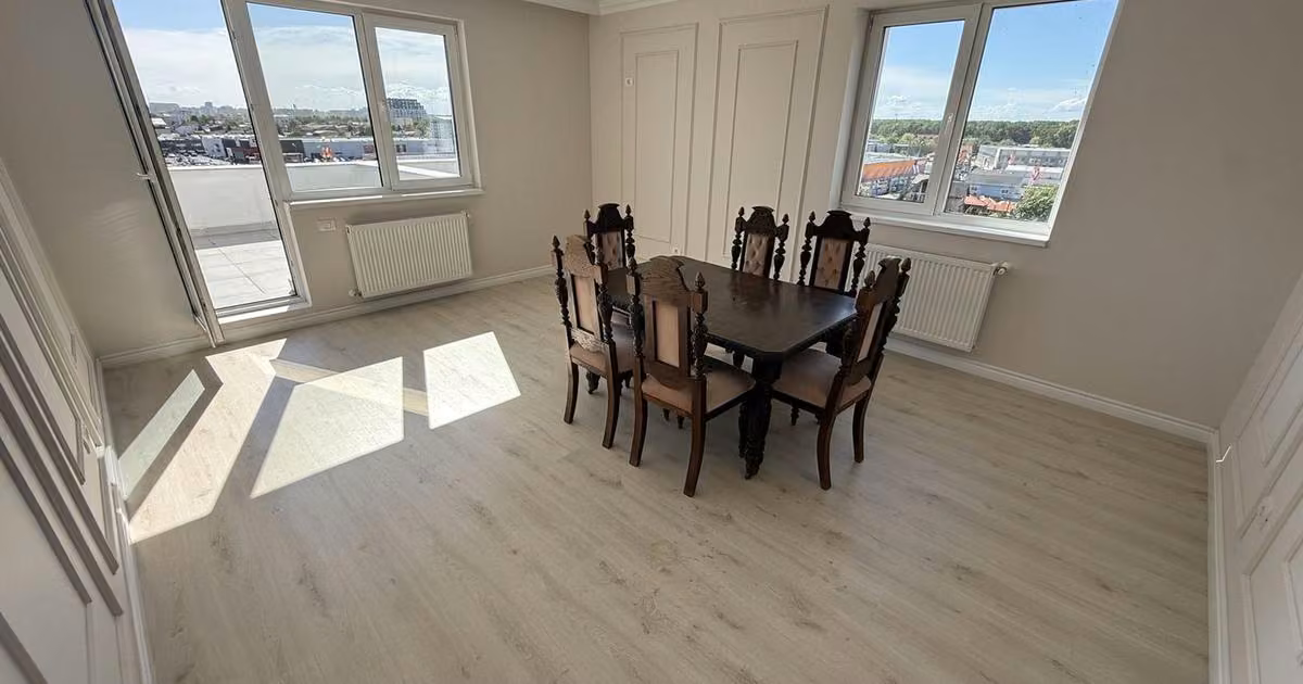 Apartament de vânzare cu 3 camere în zona Colentina, Sector 2