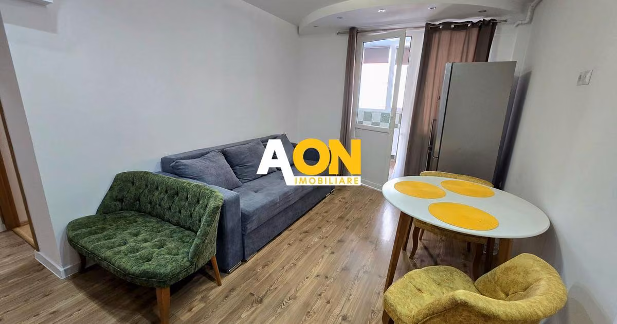 Apartament de vânzare cu 3 camere, mobilat în zona Central, Alba Iulia