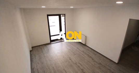 Spațiu comercial Cetate