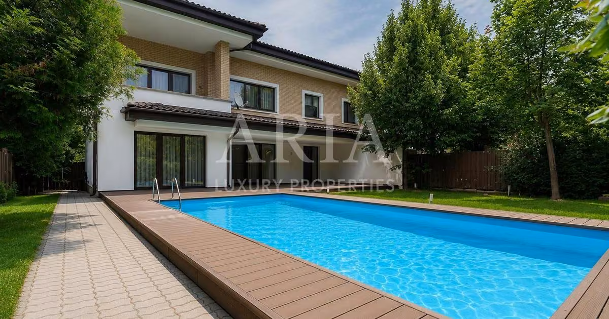 Casă individuală de vânzare cu 10 camere, mobilată în zona Pipera, Sector 1