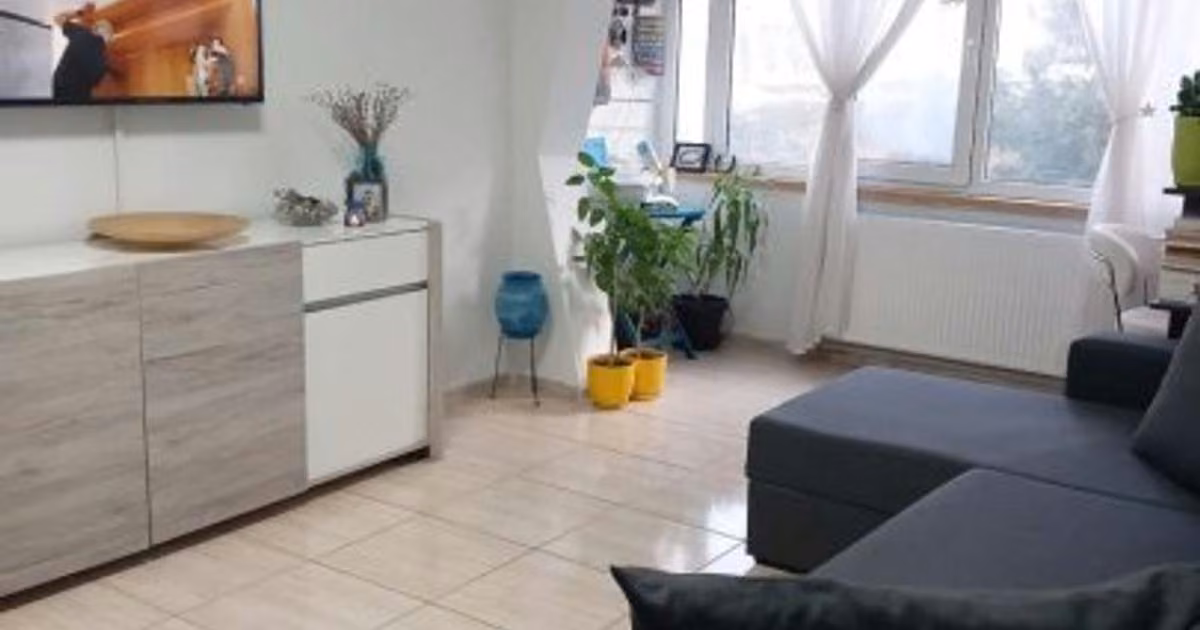 Apartament de vânzare cu 3 camere, mobilat în zona Dacia, Constanța