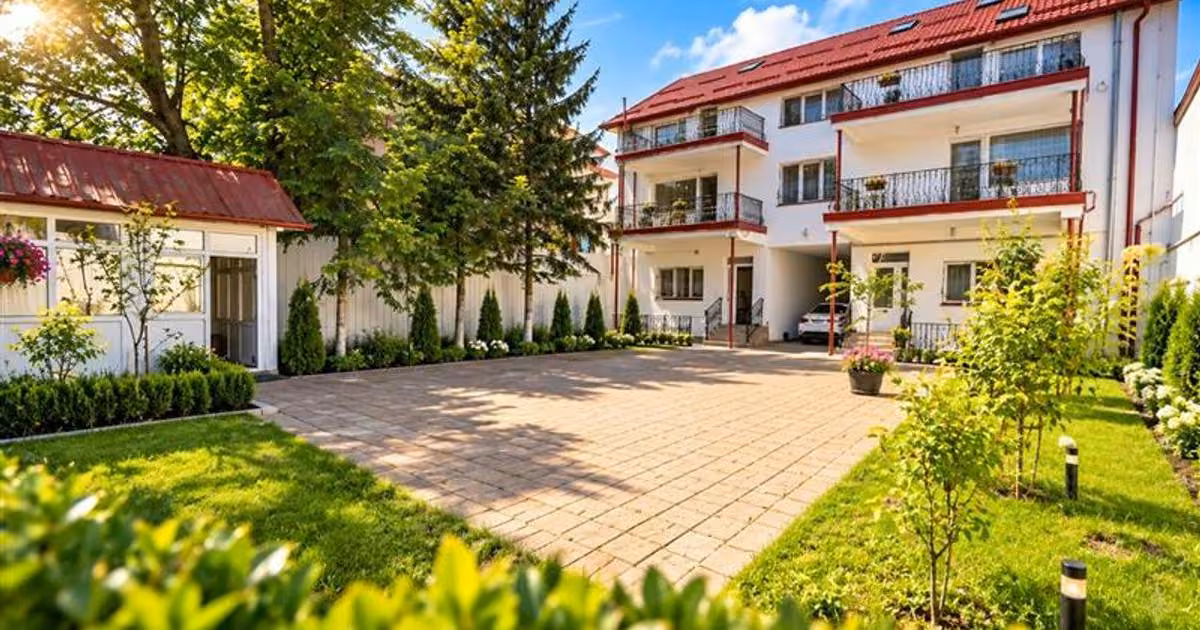 Duplex de vânzare cu 13 camere în zona Central, Brașov