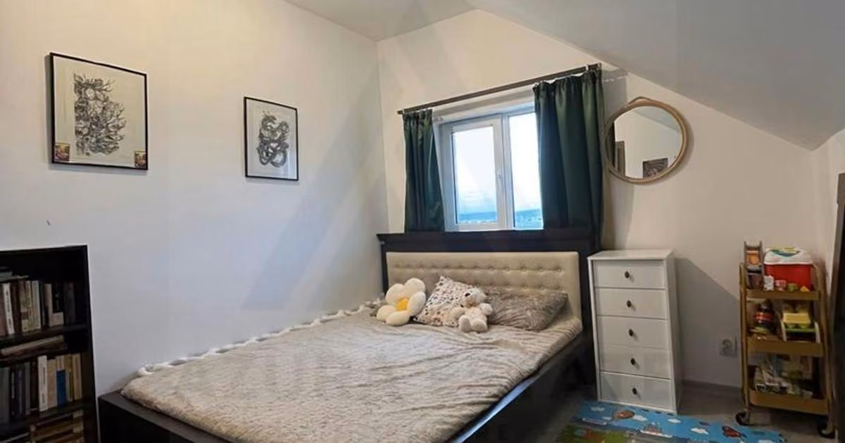 Apartament de vânzare cu 3 camere, mobilat în zona Ștrand, Sibiu
