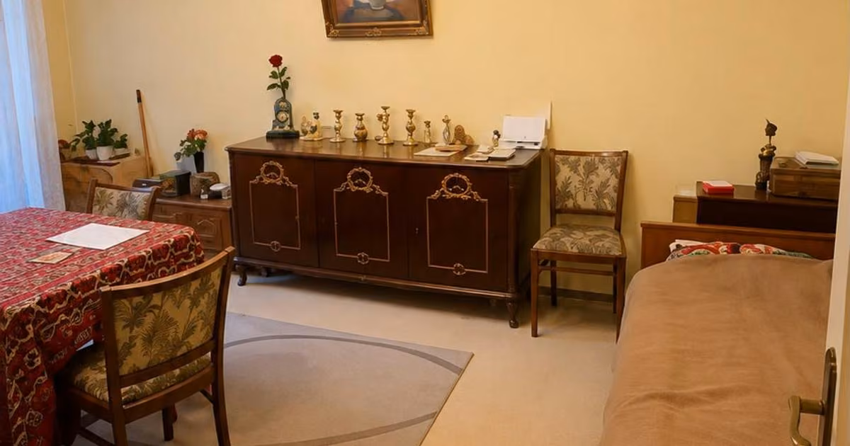 Apartament de vânzare cu 3 camere în zona Berceni, Sector 4