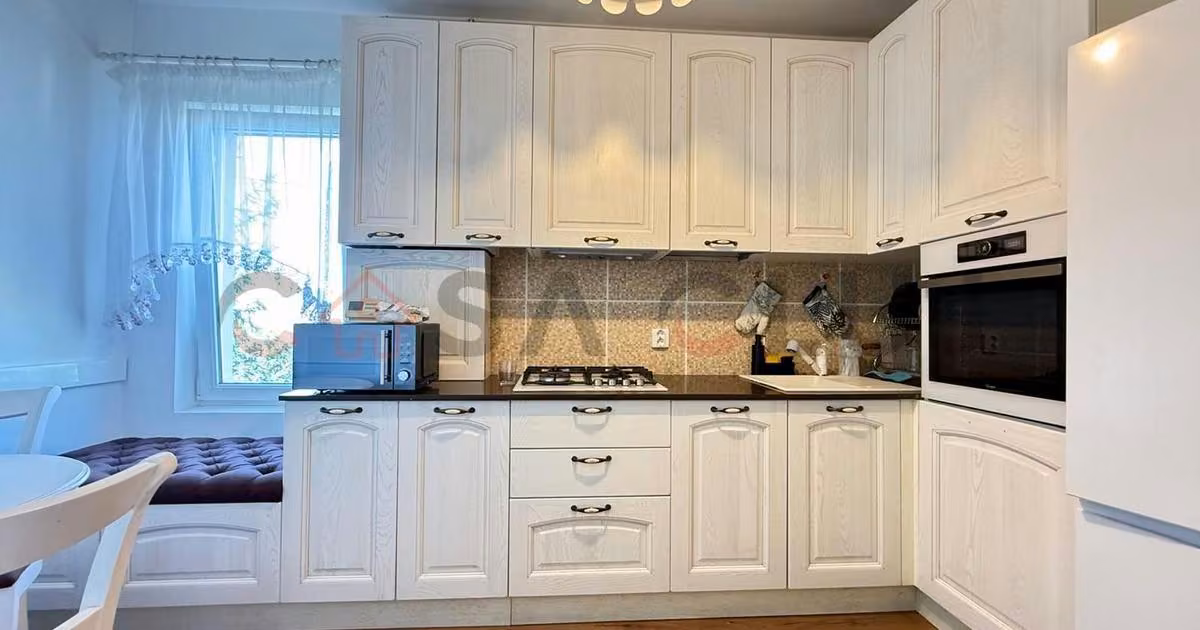 Apartament de vânzare cu 3 camere, mobilat în zona Zorilor, Cluj-Napoca