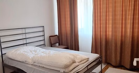 Apartament Titan