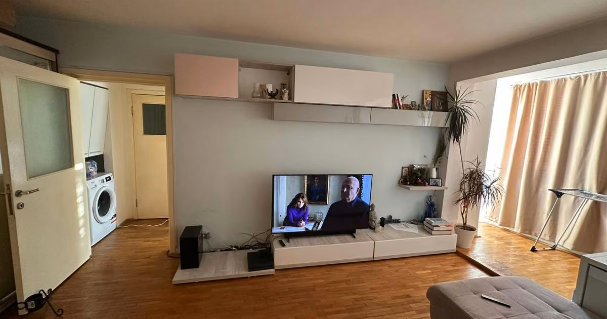 Apartament de vânzare cu 2 camere, mobilat în zona Giulești, Sector 6