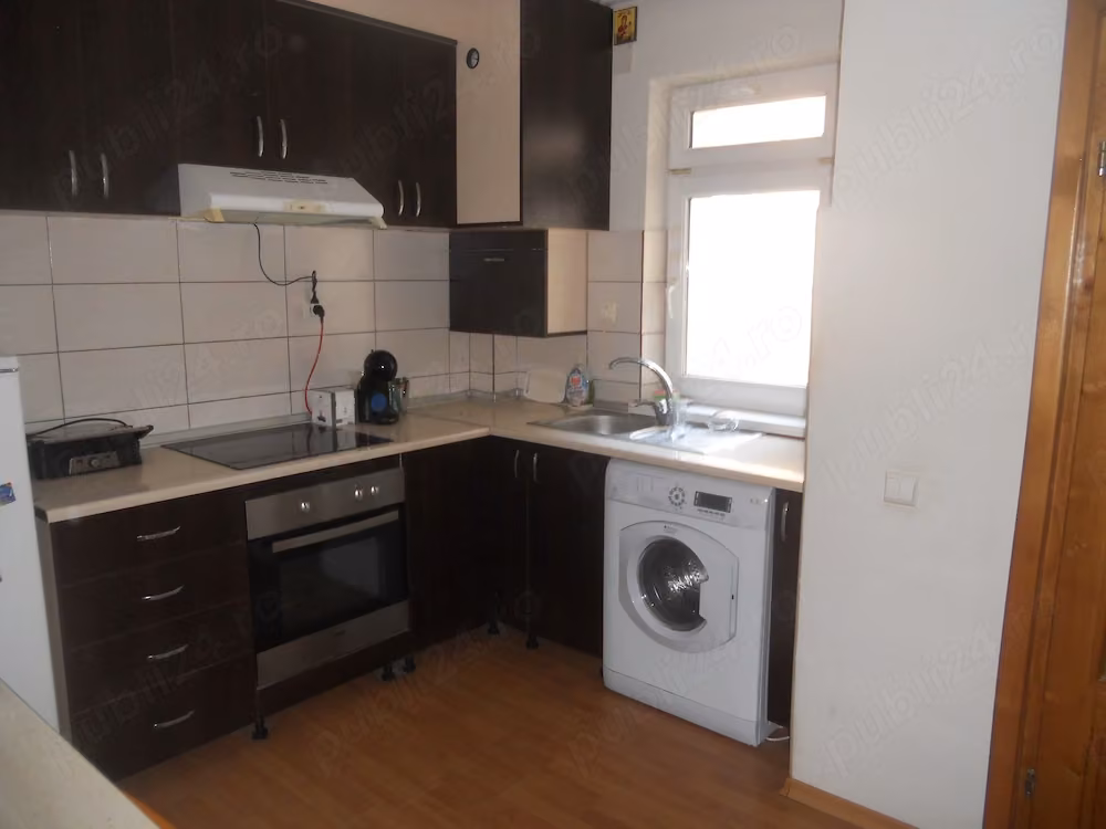 Zona Asirom-Scoala nr 2-etajul 2