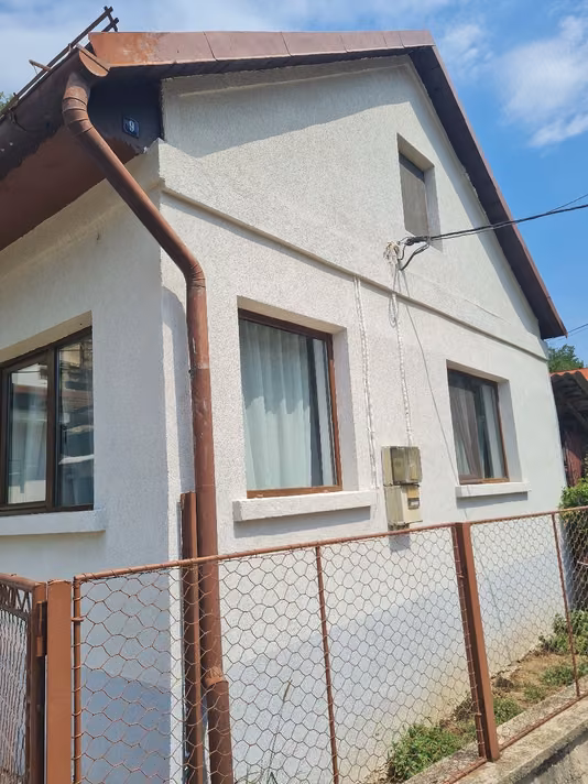 Casă Oravita