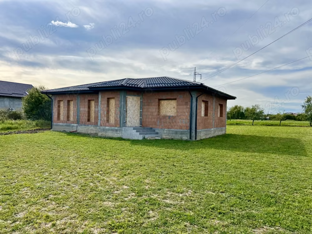 Casa de vanzare in zona linistita a Satului Milesti, Simnicu de Sus