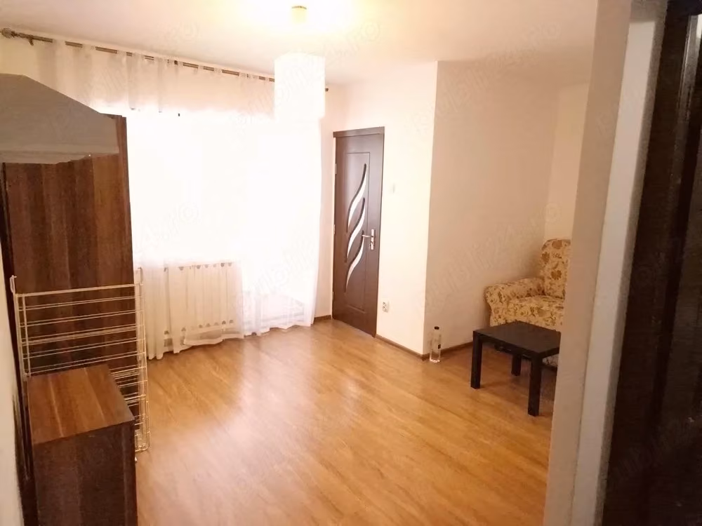 Inchiriez Garsoniera Lacul Tei, 35m^, 400e , proprietar