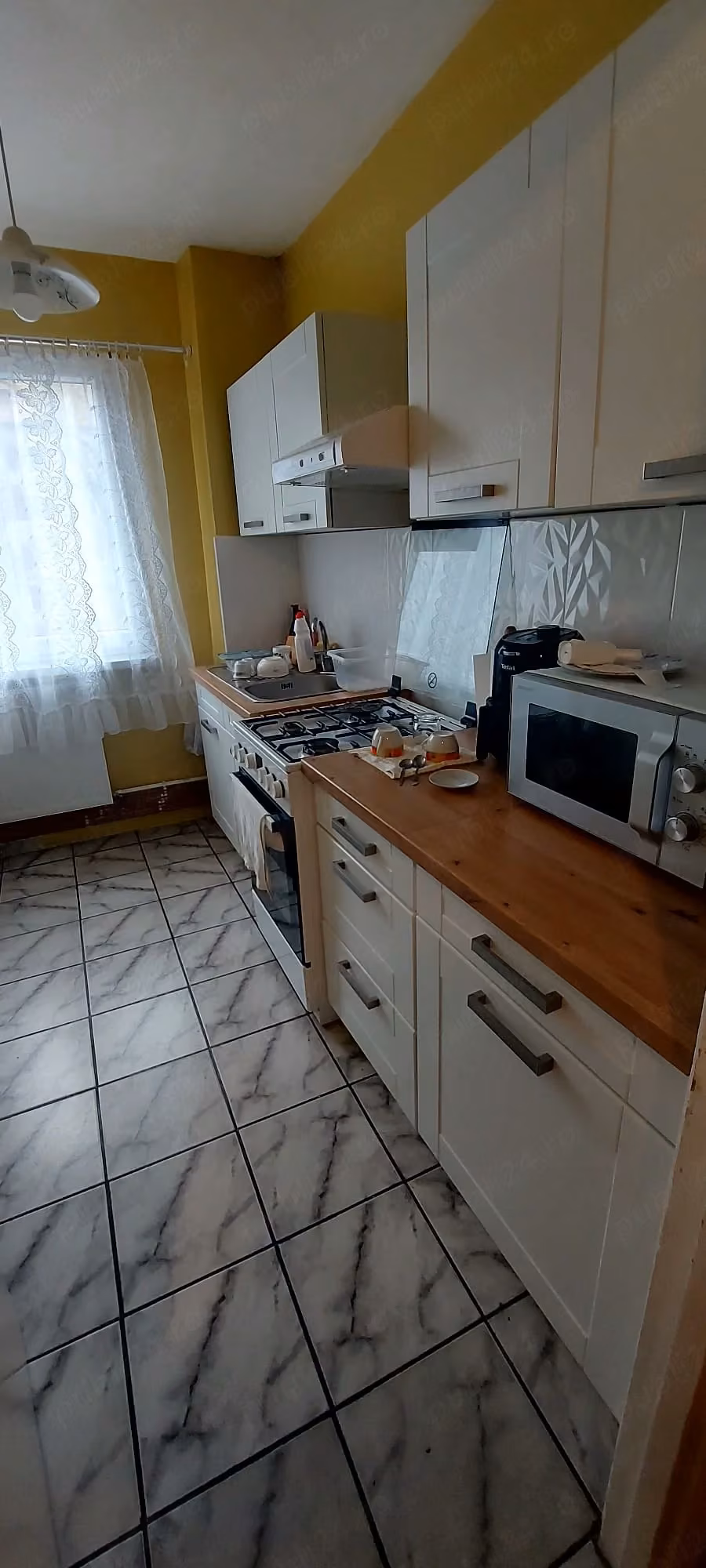 Apartament 4 camere etaj 2 Circumvalatiunii Favorit centrala proprie 2 bai model mare