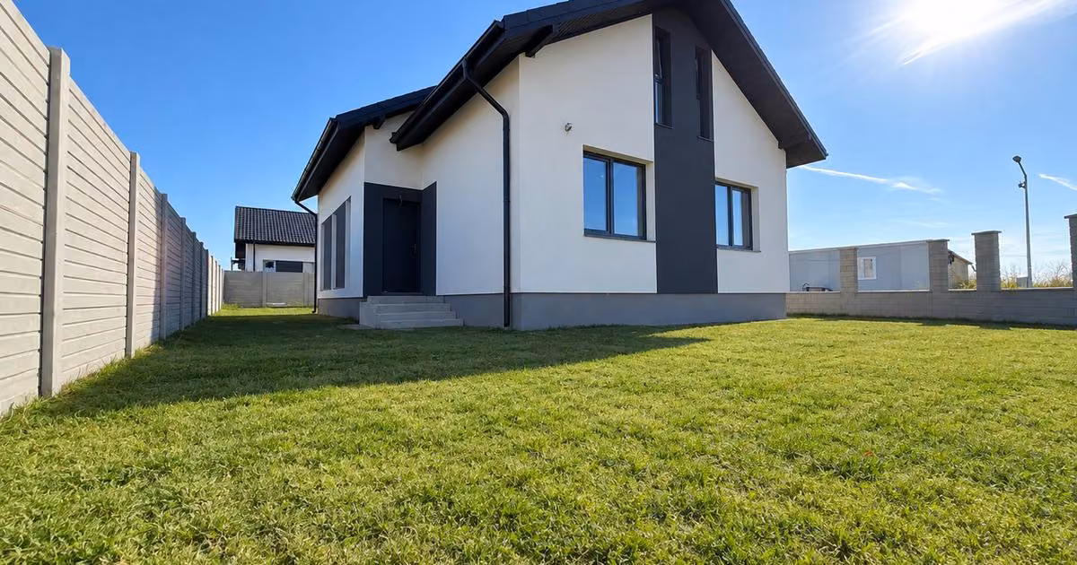 Casă individuală de vânzare cu 4 camere în Berceni