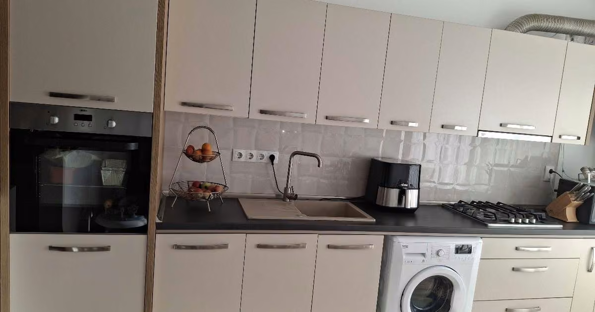 Apartament de vânzare cu 2 camere, mobilat în zona Mănăștur, Cluj-Napoca
