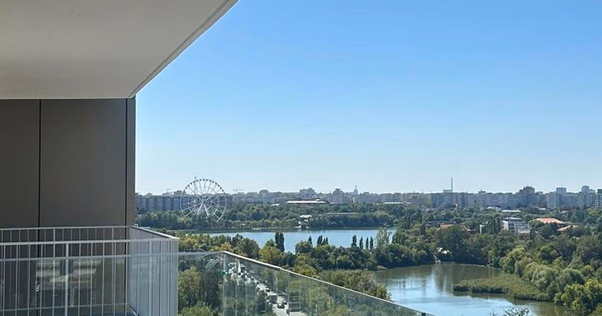 Apartament de vânzare cu 3 camere în zona Barbu Văcărescu, Sector 2