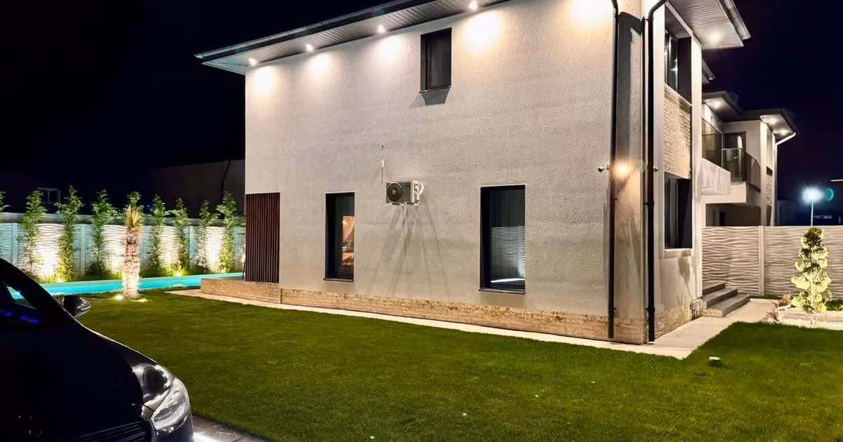 Casă individuală de vânzare cu 4 camere, mobilată în zona Berceni, Sector 4
