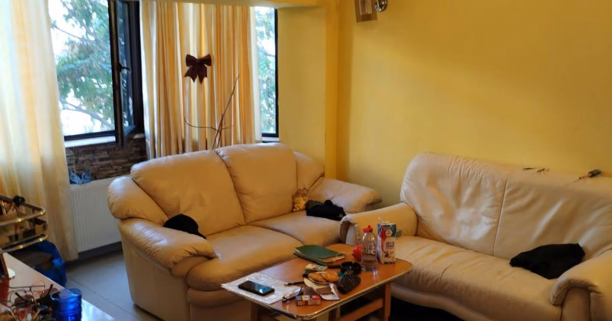 Apartament de vânzare cu 4 camere în zona Brăilei, Focșani