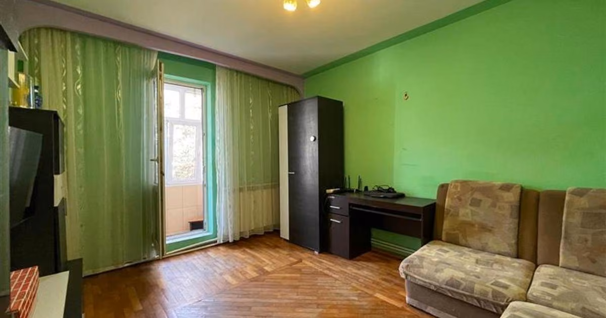 Apartament de vânzare cu 2 camere în zona 23 August, Tulcea