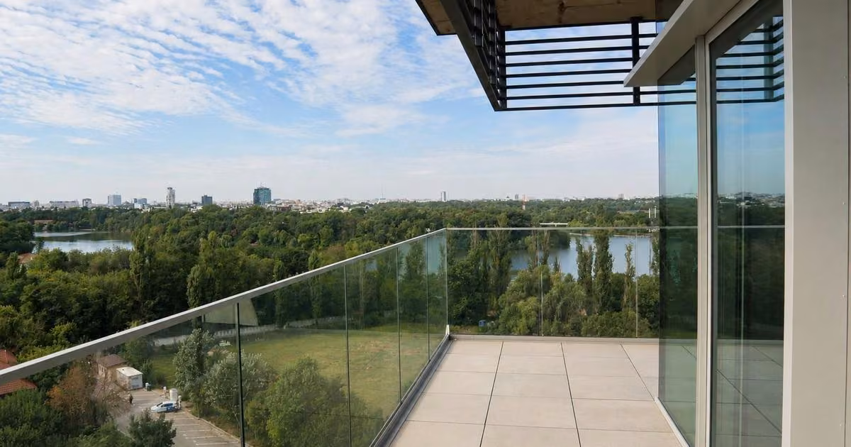 Apartament de vânzare cu 4 camere în zona Floreasca, Sector 1