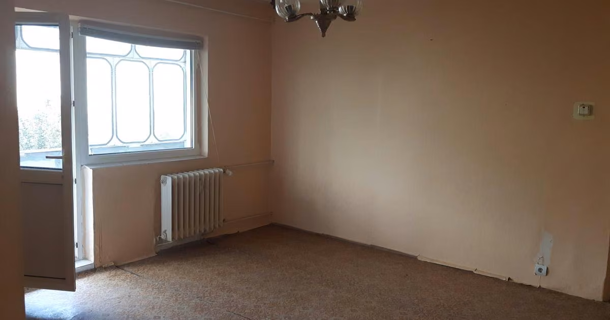Apartament de vânzare cu 3 camere în zona Central, Botoșani