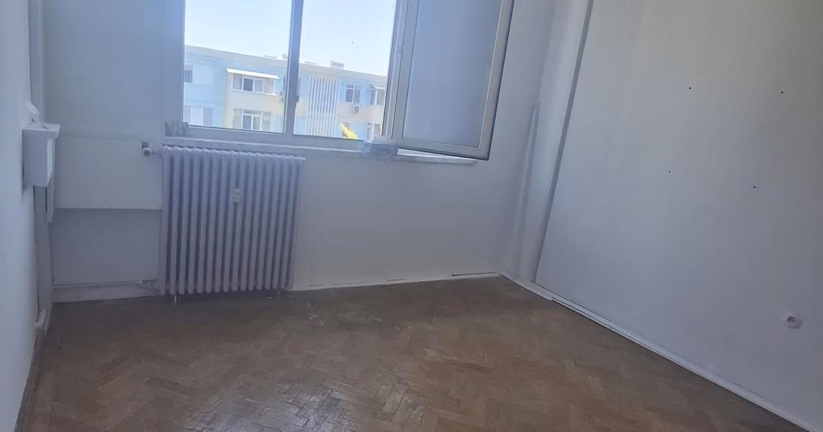 Apartament de vânzare cu 2 camere în zona Țiglina 1, Galați