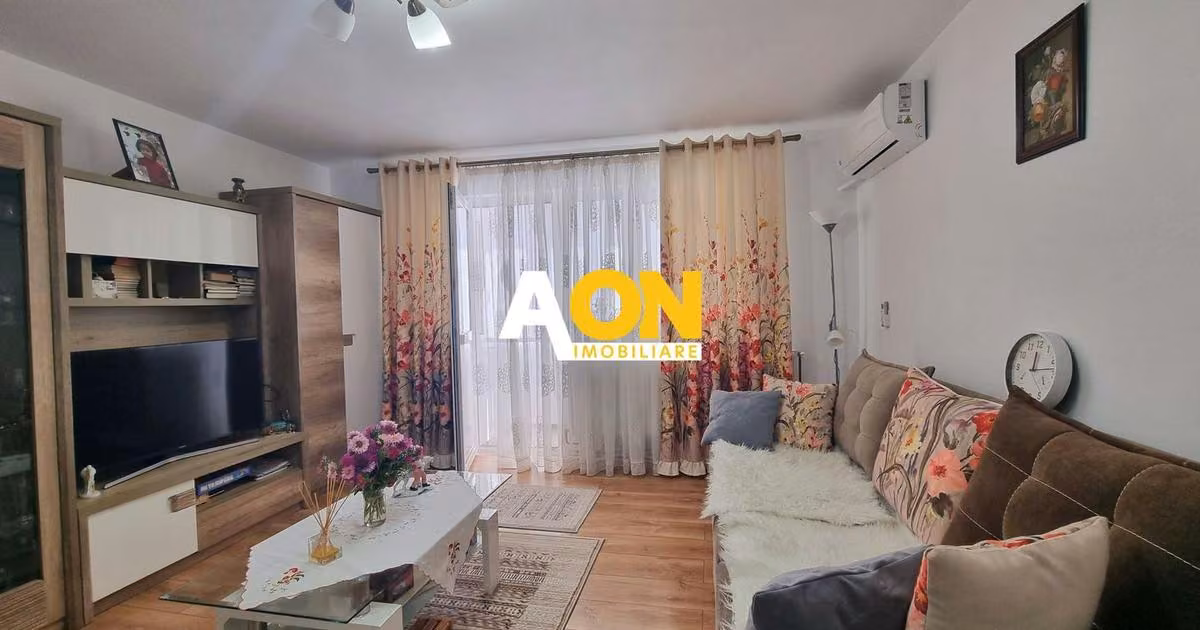Apartament de vânzare cu 2 camere, mobilat în zona Cetate, Alba Iulia