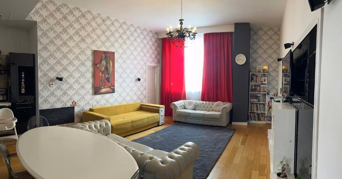 Apartament de vânzare cu 3 camere, mobilat în zona Vitan-Bârzești, Sector 4