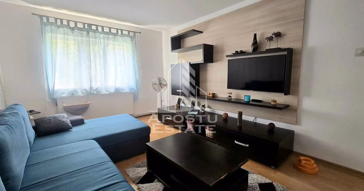 Apartament de vânzare cu 3 camere în zona Lipovei, Timișoara
