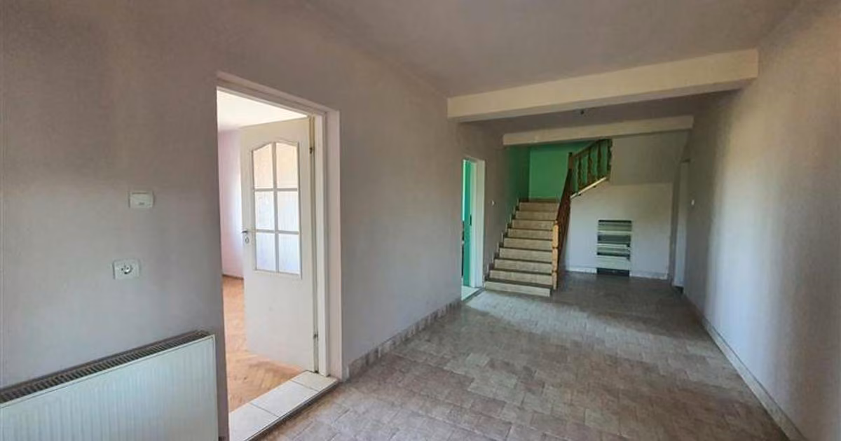 Casă individuală de vânzare cu 5 camere în Chiribiș