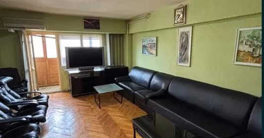 Apartament Titan