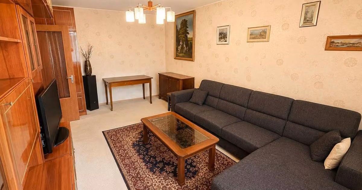 Apartament de vânzare cu 3 camere în zona Brâncoveanu, Sector 4