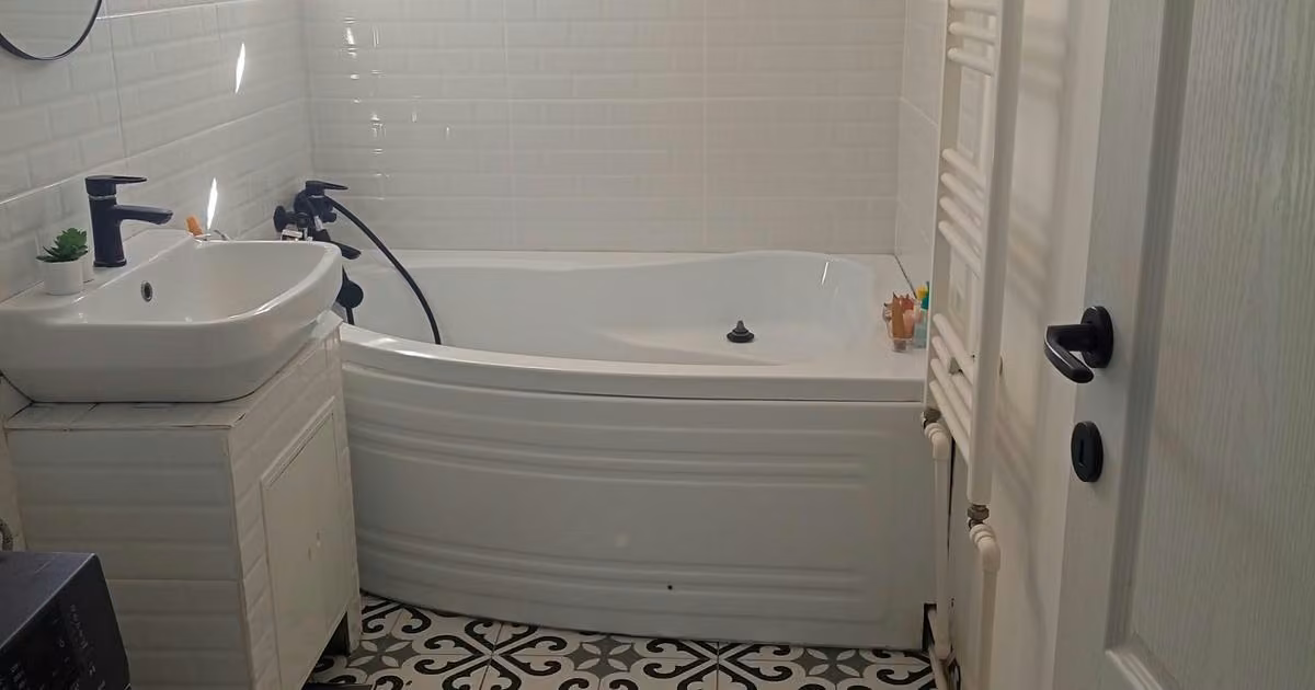 Apartament de vânzare cu 2 camere în zona Podu Roș, Iași