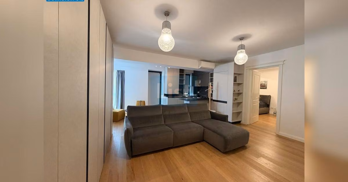 Apartament de vânzare cu 2 camere în zona Central, Galați