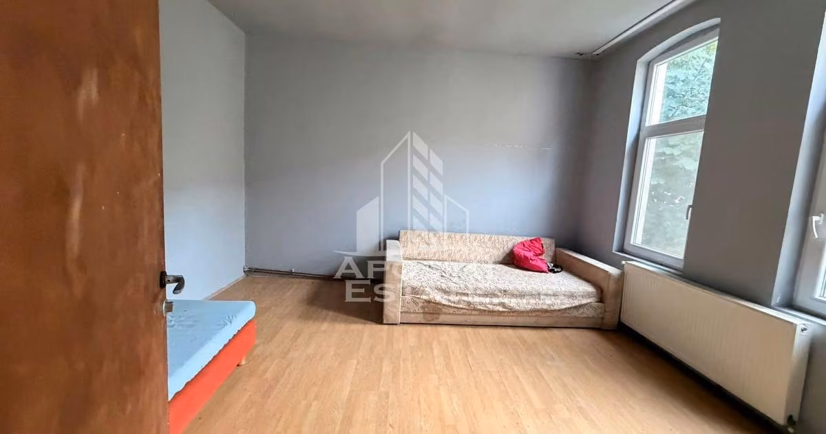 Casă individuală de vânzare cu 3 camere, mobilată în zona Șagului, Timișoara