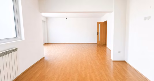 Apartament Militari