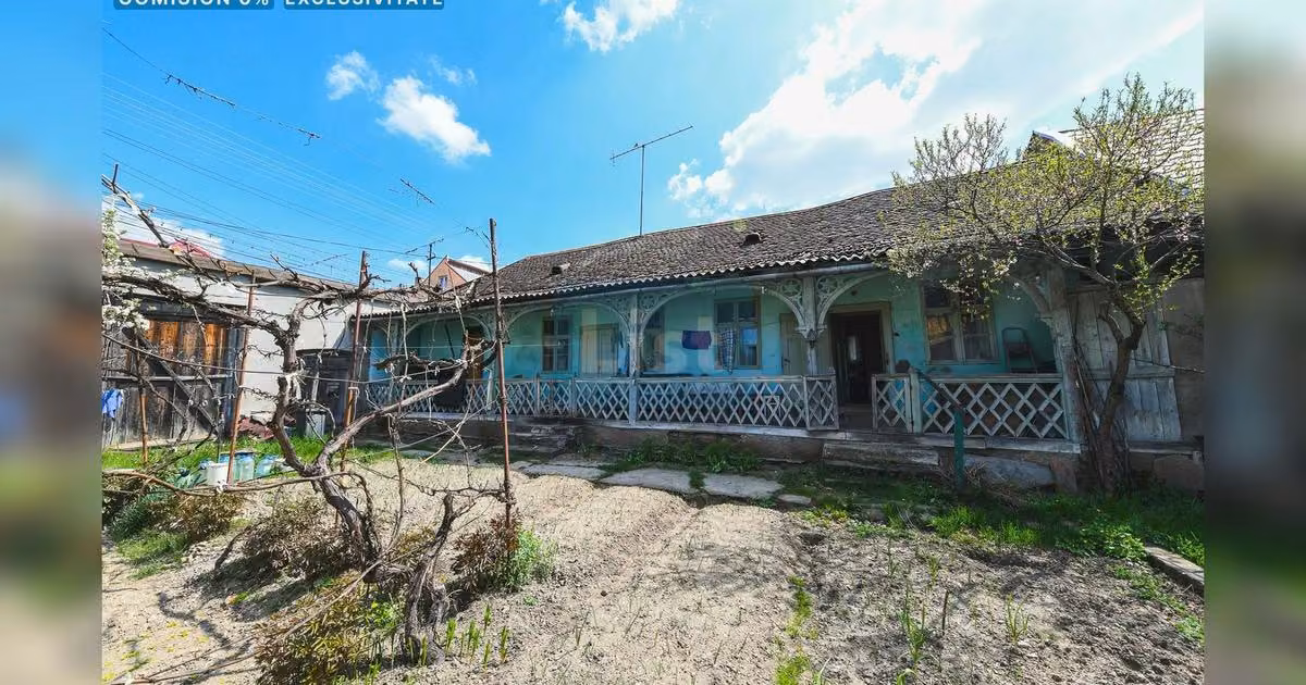 Casă individuală de vânzare cu 3 camere în Gherla