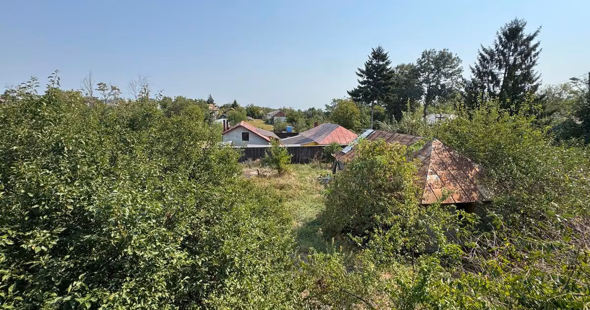 Casă individuală de vânzare cu 5 camere în Vânătorii Mari
