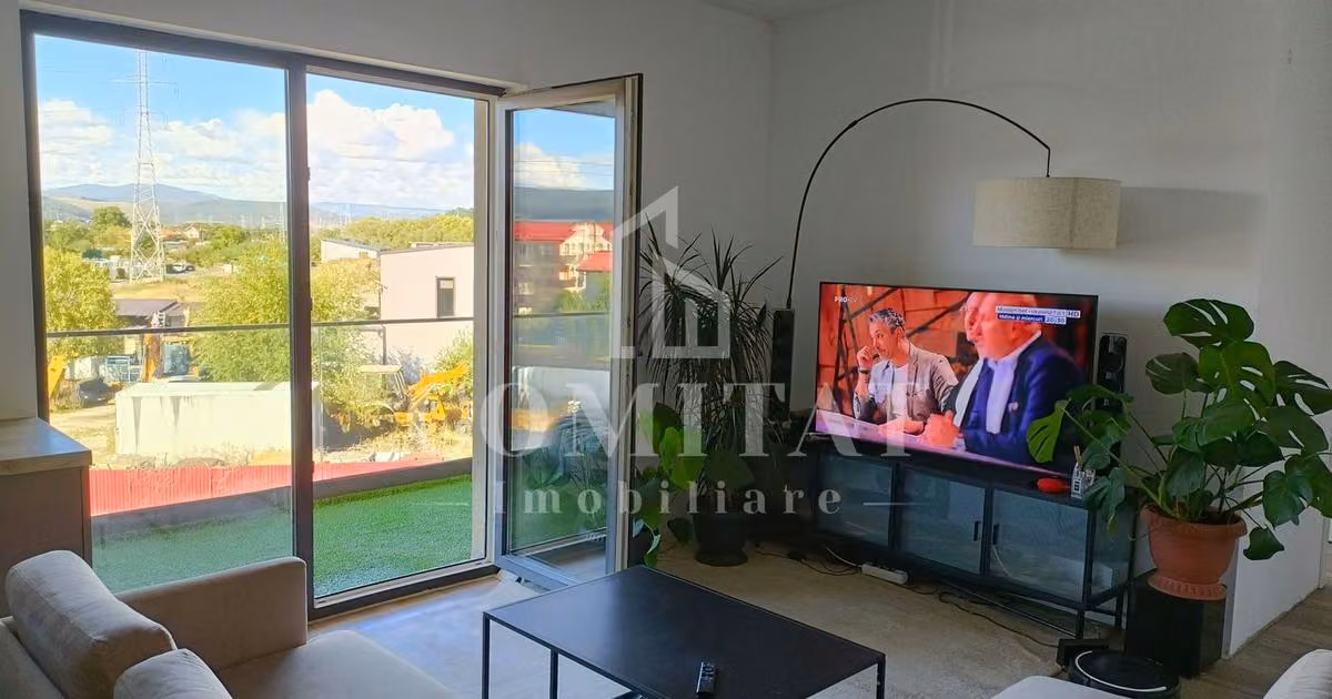 Apartament de vânzare cu 3 camere, mobilat în Florești