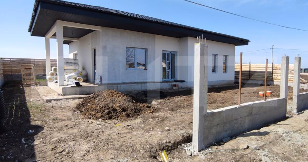 Casă individuală de vânzare cu 3 camere în Vorovești