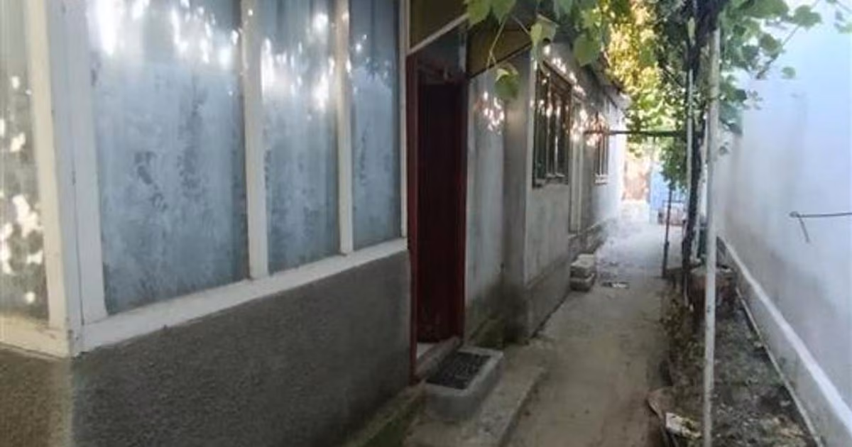 Casă individuală de vânzare cu 4 camere în Brăila