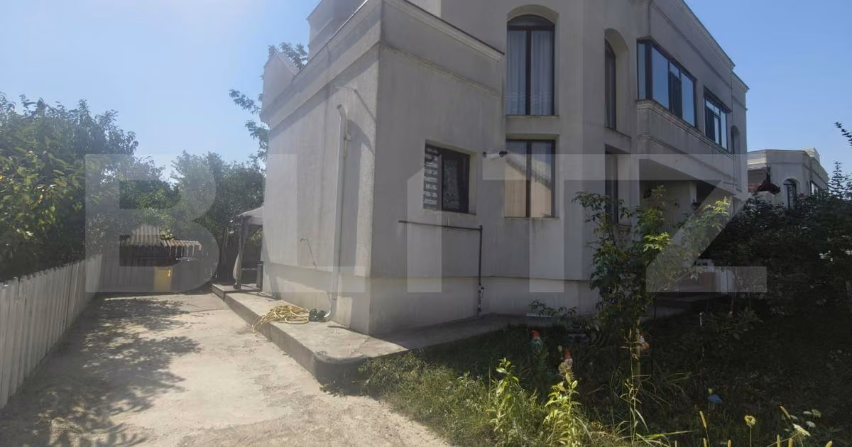 Casă individuală de vânzare cu 3 camere, mobilată în Valea Adâncă