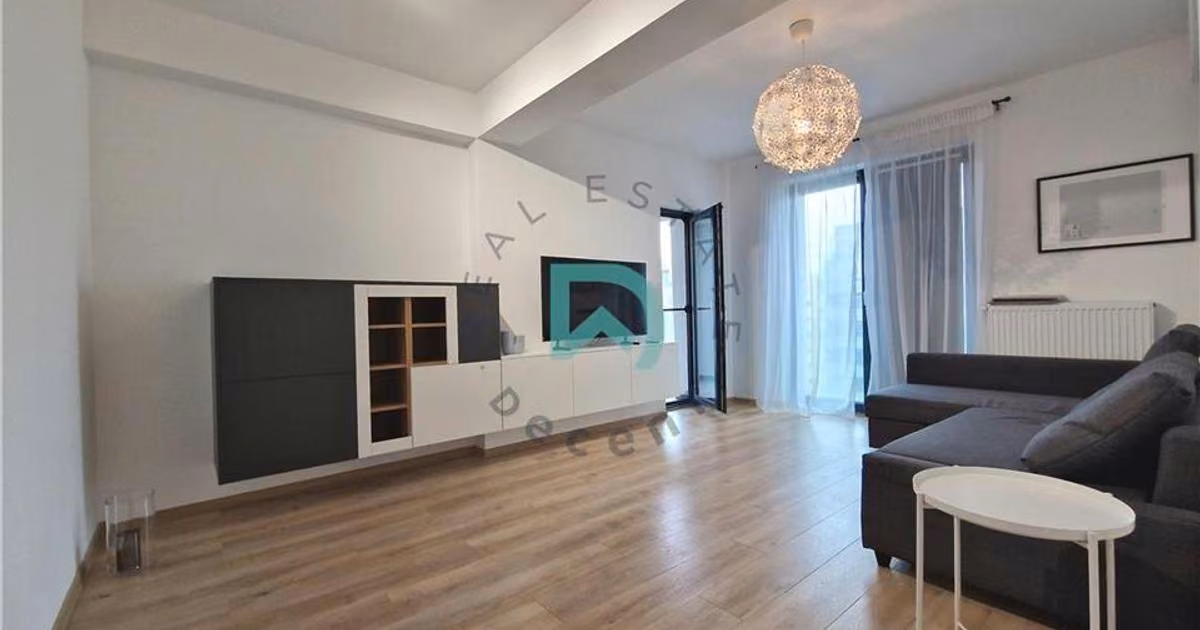 Apartament de vânzare cu 2 camere, mobilat în zona Tractorul, Brașov