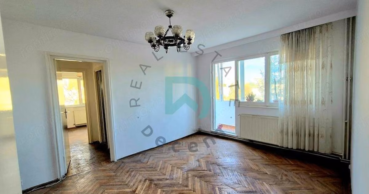 Apartament de vânzare cu 3 camere în zona Astra, Brașov