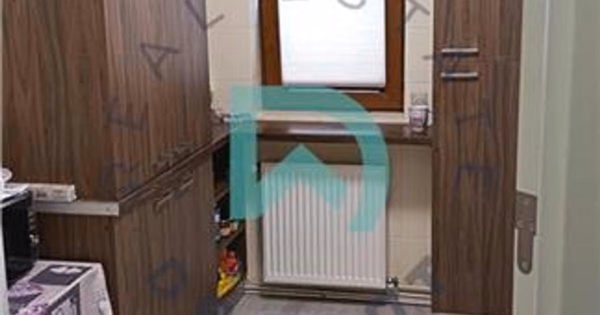 Apartament de vânzare cu 3 camere în zona Astra, Brașov