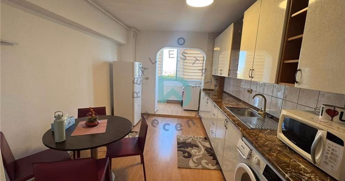 Apartament de vânzare cu 2 camere în zona Gării, Brașov