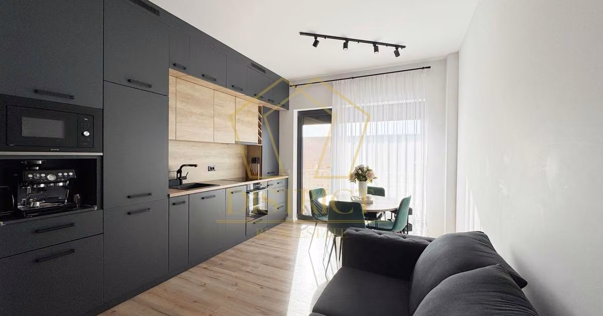 Apartament de vânzare cu 3 camere, mobilat în Giroc