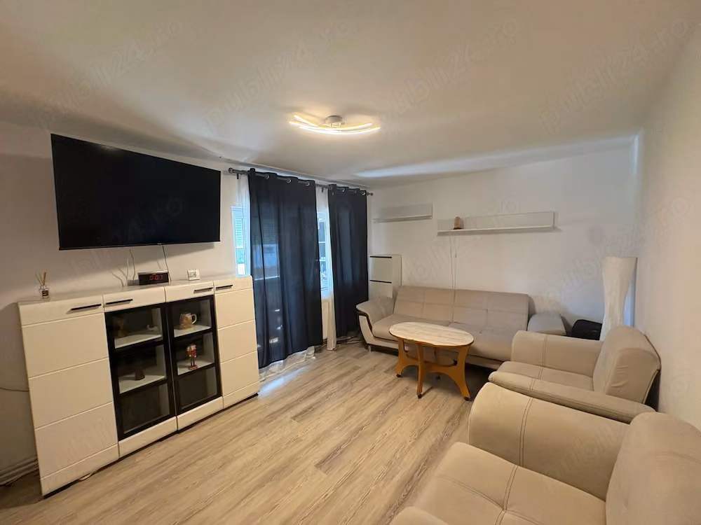 Închiriez apartament 3 camere